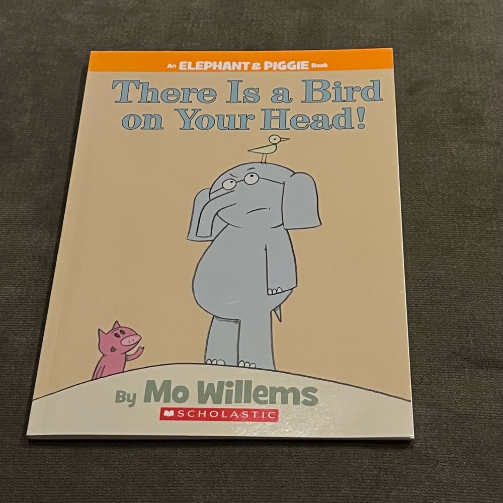Scholastic Elephant and Piggie Book with Gray and Pink Characters
